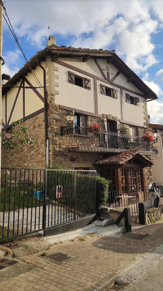 Inma Garcia Robles_Bar Restaurante Mesón Santa Cruz_Santa Cruz de Bezana_review