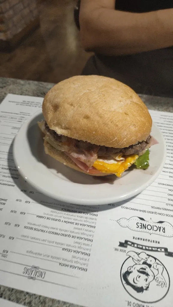 Felipe martinez reques_Restaurante Daniel's_Santa Cruz de Bezana_review