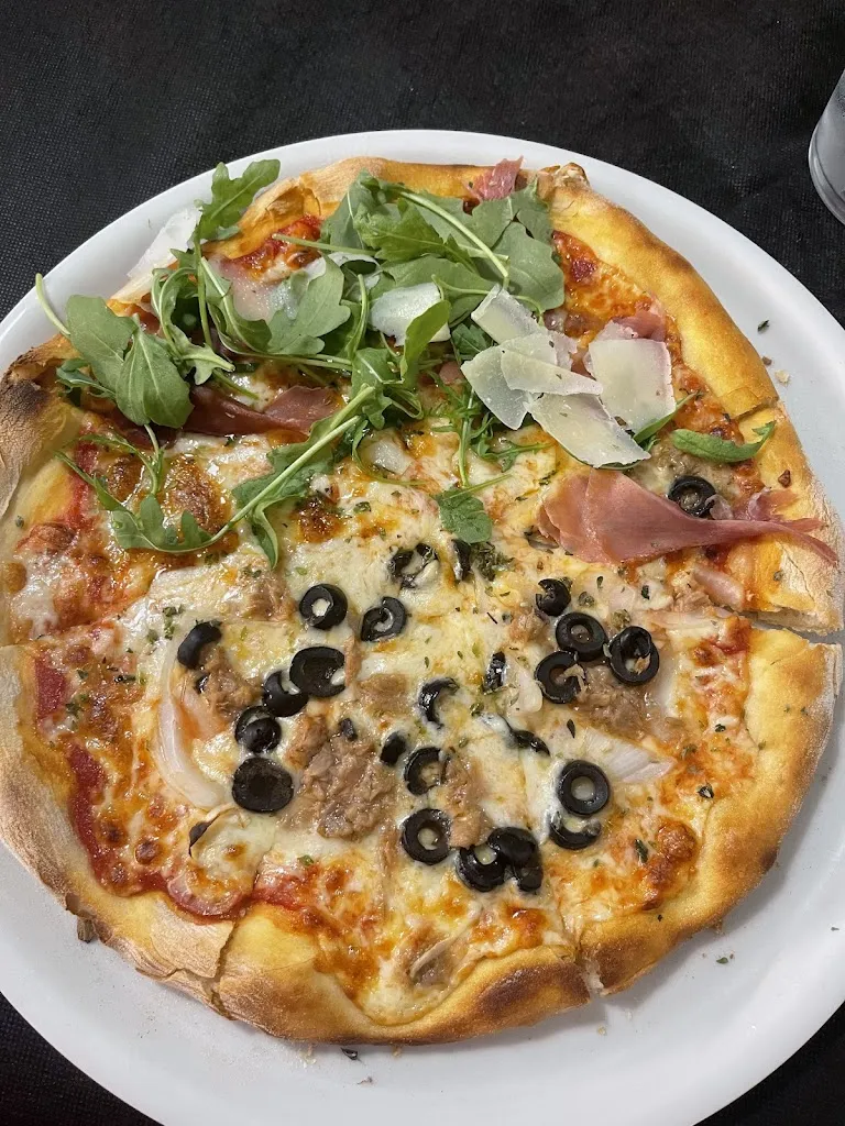 Sonia P_La Pizzeria D'Andres_Santa Cruz de Bezana_review