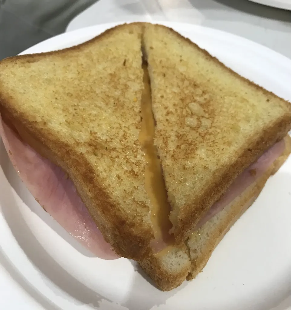 Jordi_El Mirador Cantabro_Santa Cruz de Bezana_recensione