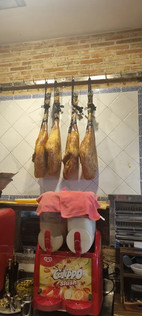 jcywest_Mi Hermano y Yo | Restaurante Las Rozas_Rozas de Valdearroyo Las_review