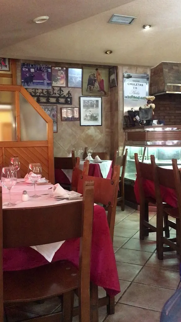 La Taberna de Las Regiones_Rozas de Valdearroyo Las_slider_image_2