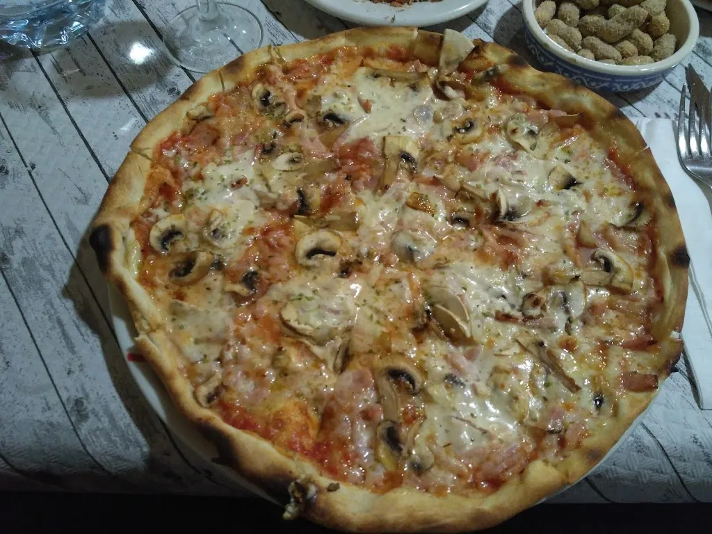 Menu_Pizzeria La Toscana de Cabdet_Caudete_image_4