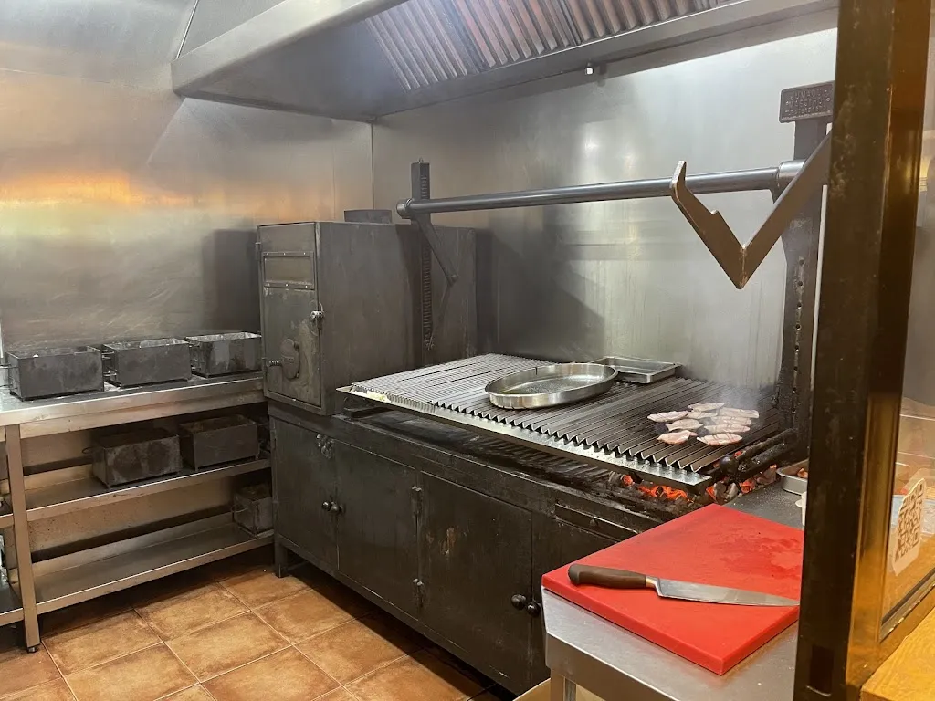 JJ SR_El Paso_Rozas de Valdearroyo Las_review