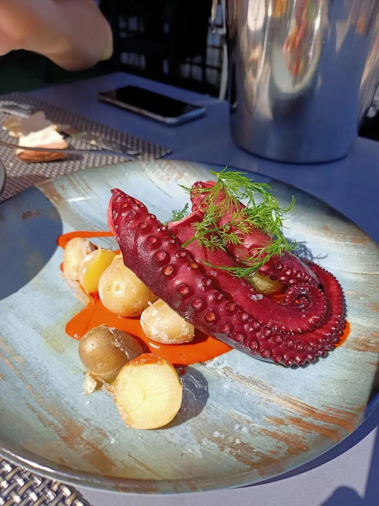 Menu_Amore Gastrobar_Rozas de Valdearroyo Las_image_7