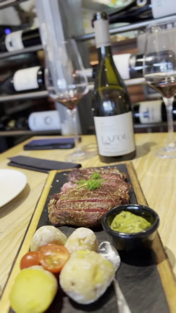 Amore Gastrobar_Rozas de Valdearroyo Las_slider_image_2