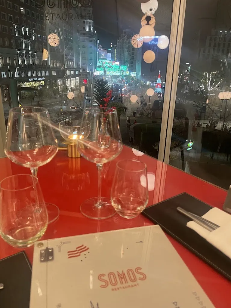 iguanichi89_Somos_Saro_recensione