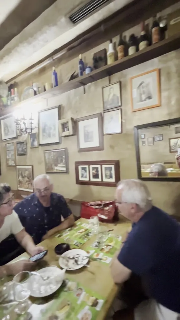 Taberna Los Angeles_Tojos Los_slider_image_2