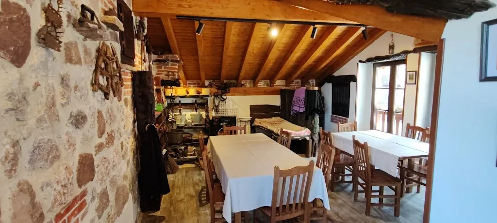 Bar/Restaurante El Redondal_Tresviso_slider_image_3