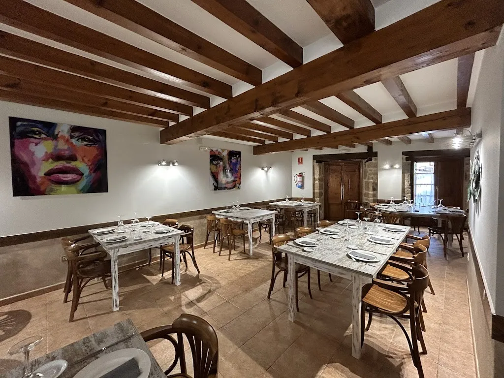 Restaurante Valvanuz-Trastevere restaurant in Selaya