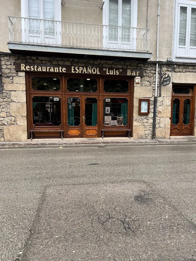 Axel Gebauer_Café Español_Selaya_review