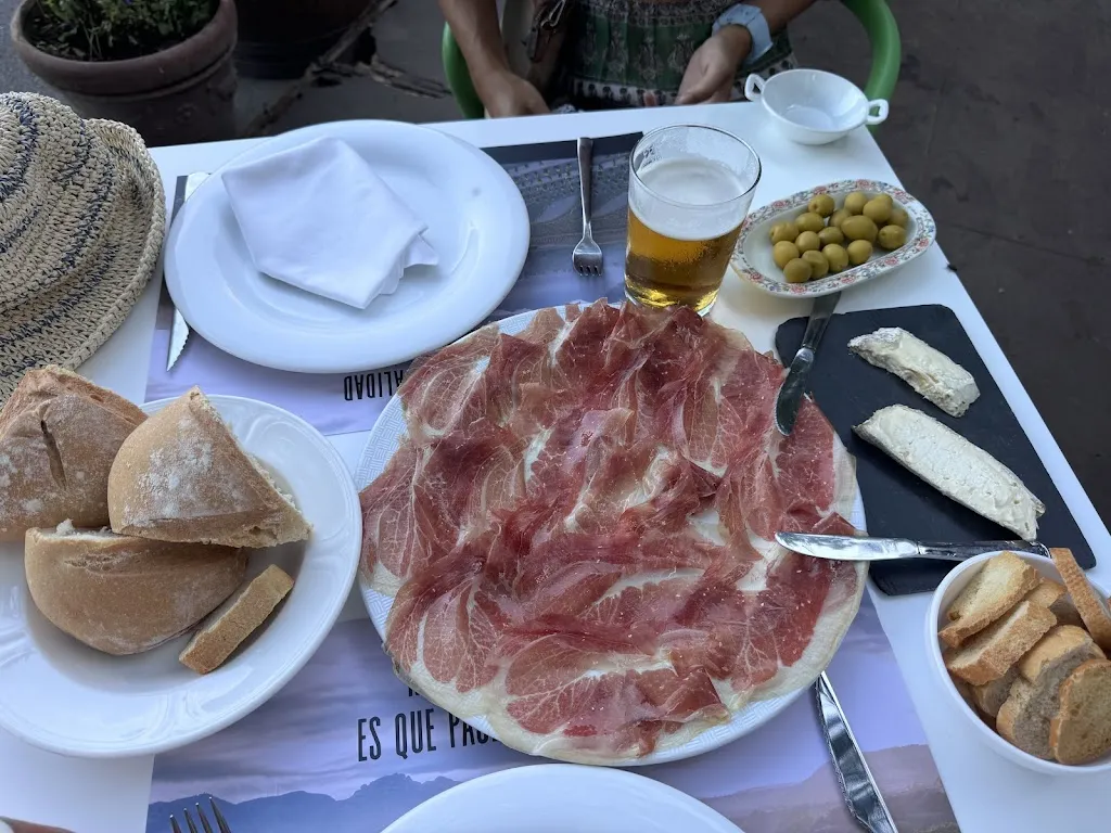 Amber Sun_Restaurante Las Piscinas_Selaya_review