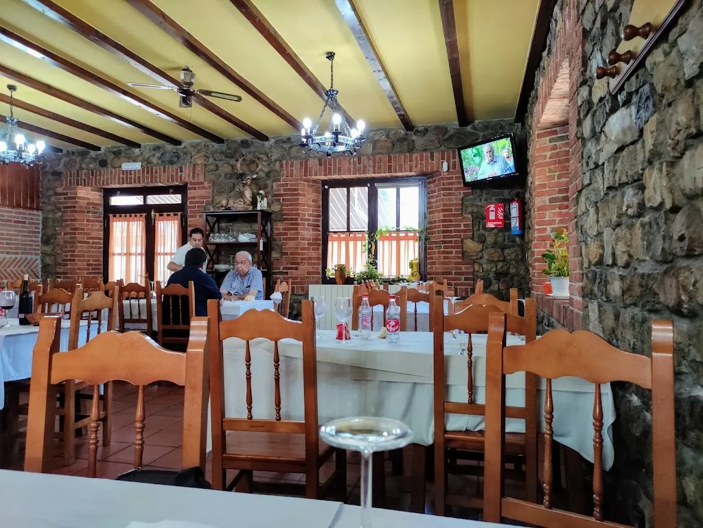 La Charola restaurant in Selaya