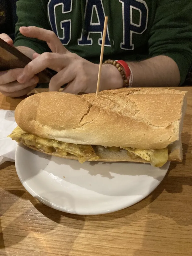 Marina del Rio_La Colina_Selaya_review