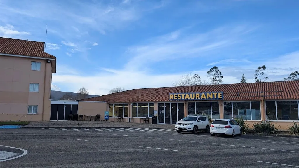 Área de Servicio Valdáliga - Dirección Bilbao_Valdáliga_slider_image_2