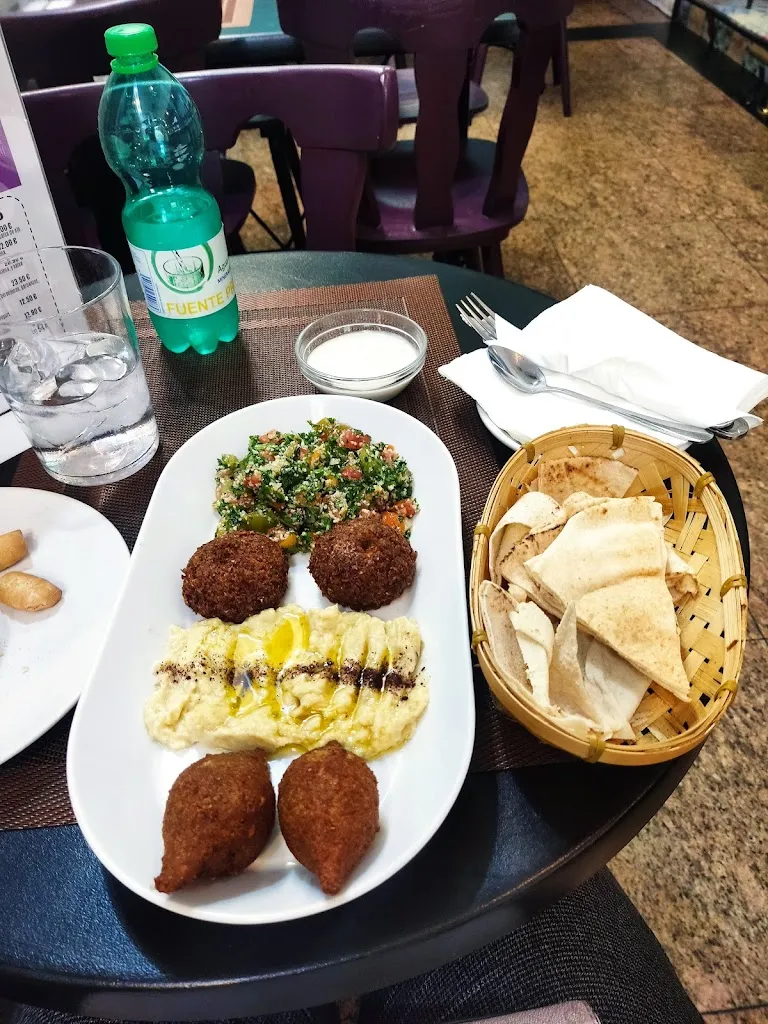 Menu_Un Arabigo en Madrid_Hellín_image_6