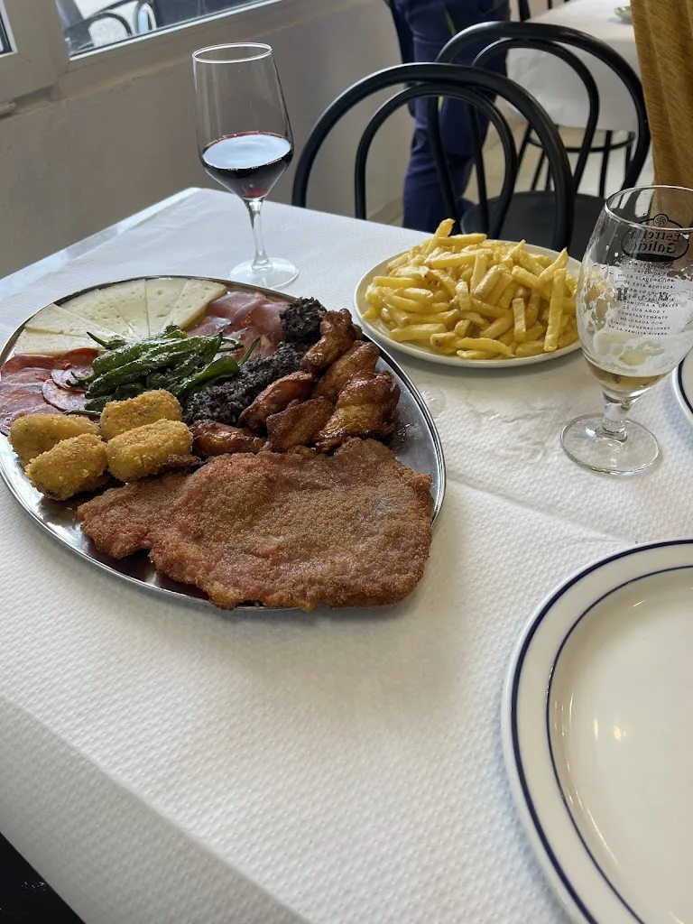 Romy Bracq_Bar-Restaurante El Tostaderu_San Vicente de la Barquera_review