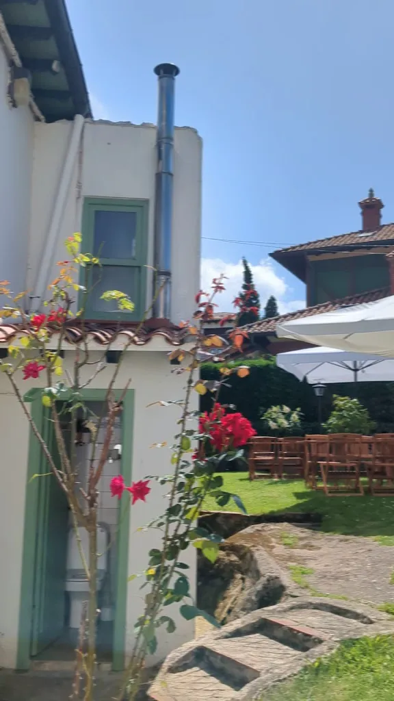 Alfredo Alonso-Allende_Taberna El Cardeo_San Vicente de la Barquera_review