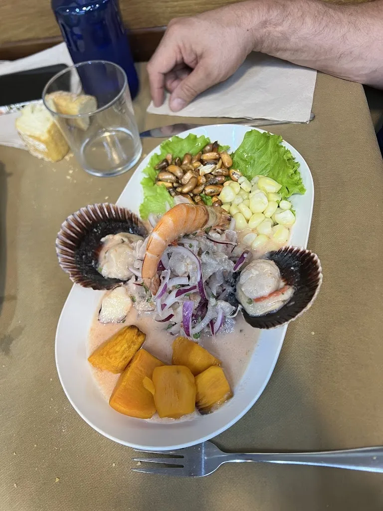 Menu_Bar Colón_San Vicente de la Barquera_image_5