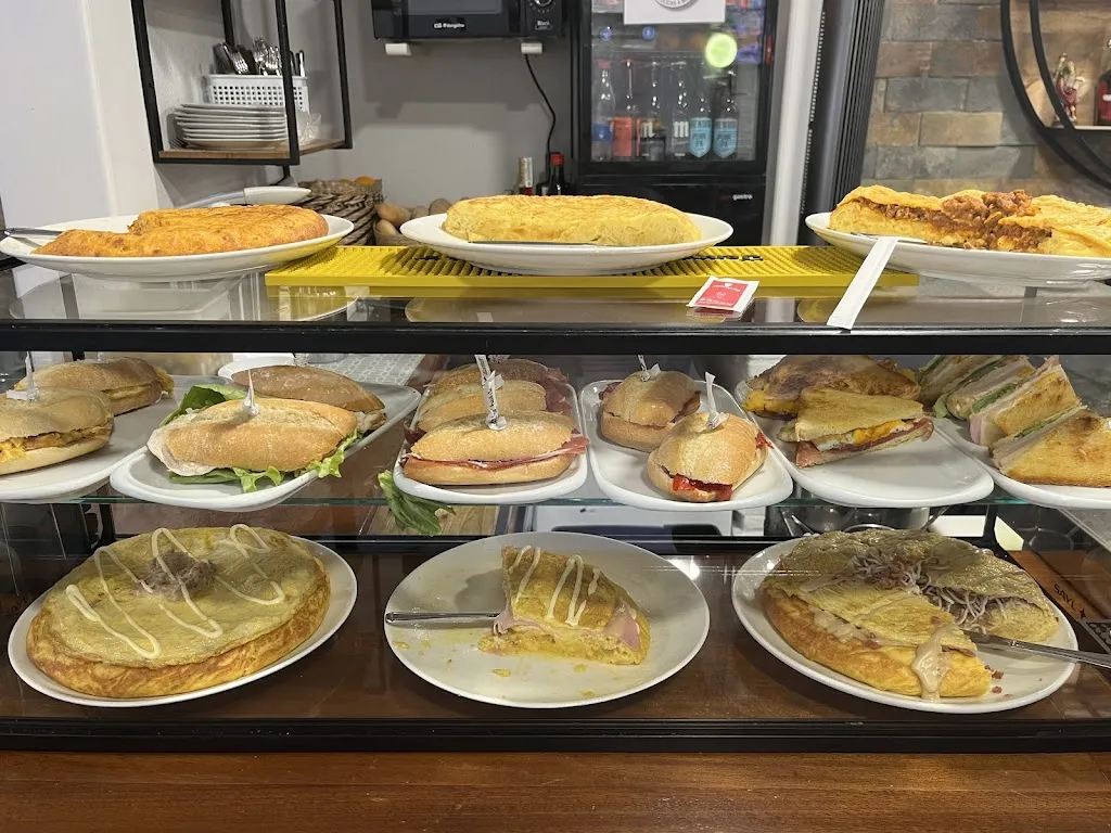 G. D._El Recreo de SanVi_San Vicente de la Barquera_review