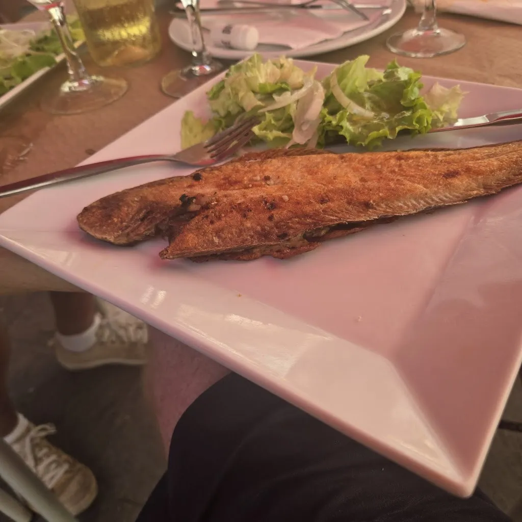 Alan and Brian_Cervecería El Arenal_San Vicente de la Barquera_review