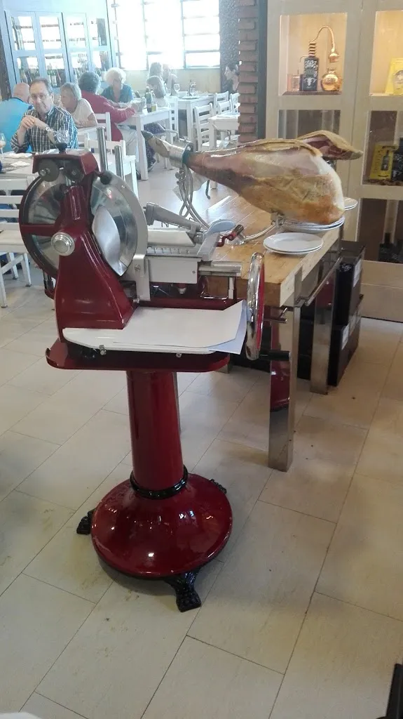 Netta R._Salones Los Chopos_Gineta La_review