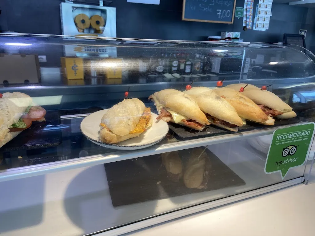 Menu_Restaurante La Corbata_Val de San Vicente_image_8