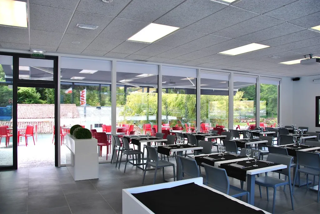 Restaurante La Corbata restaurant in Val de San Vicente