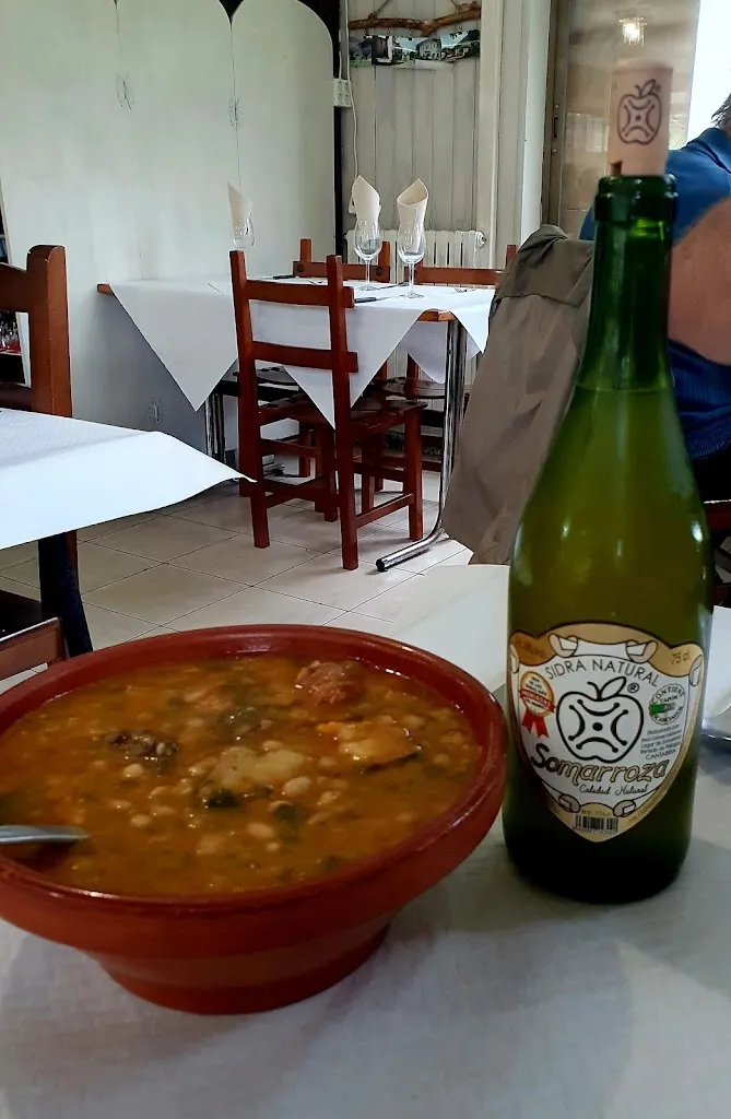 Carlos Peinado MAX_Restaurante El Cruce_Vega de Pas_recensione