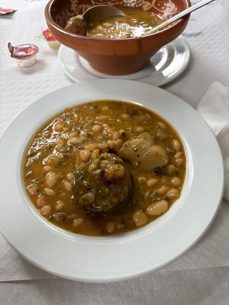 Restaurante El Cruce_Vega de Pas_slider_image_2