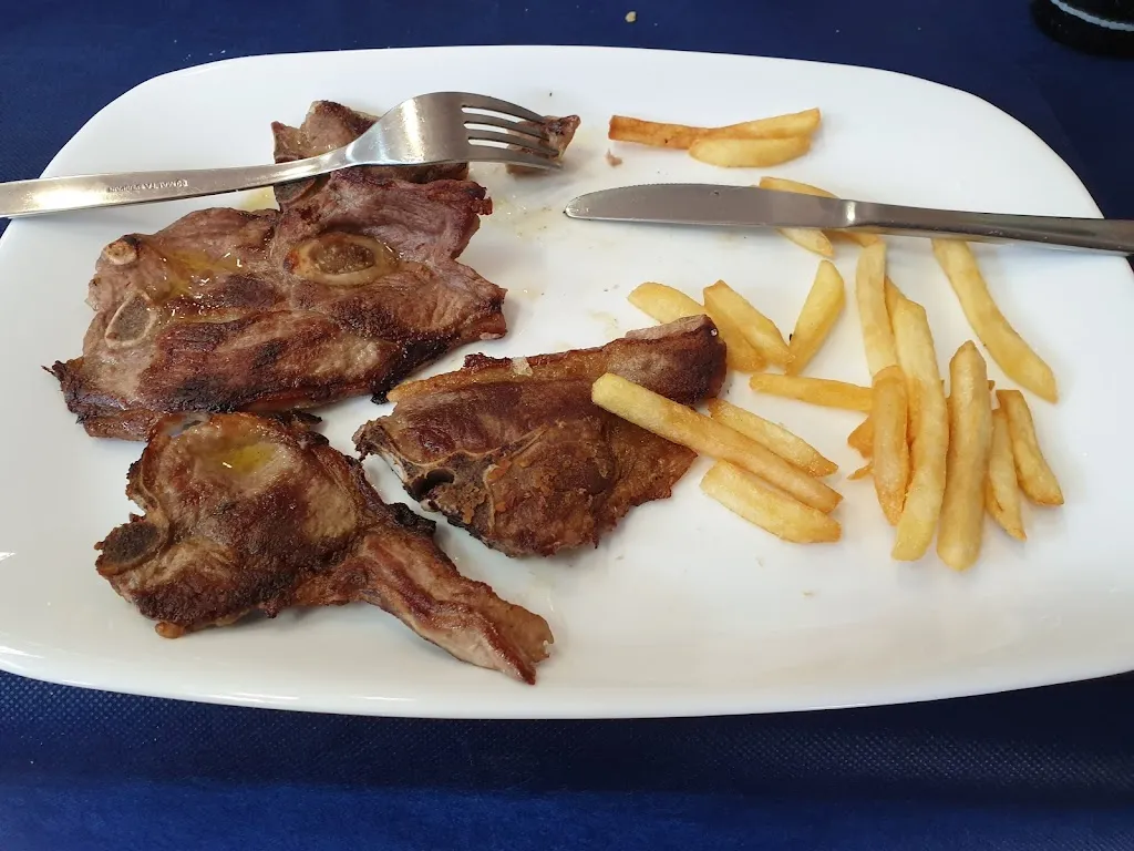 Marisol Bruñó Bellver_BAR PEDRO._Albocàsser_review