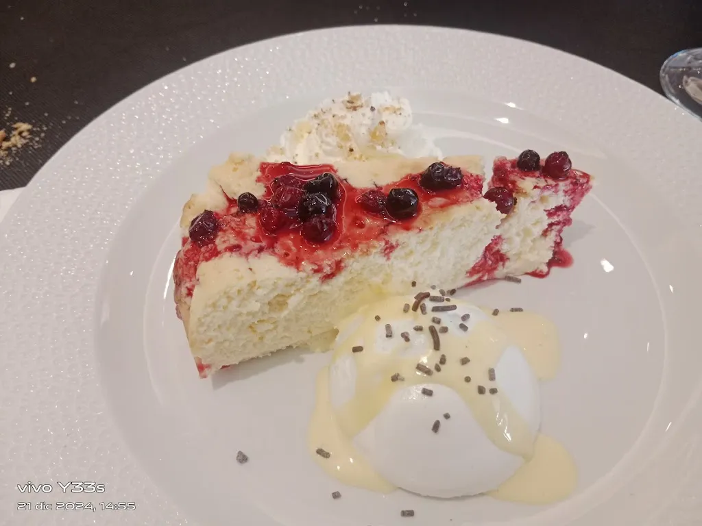 Bar Restaurante La Perdigana. restaurant in Albocàsser