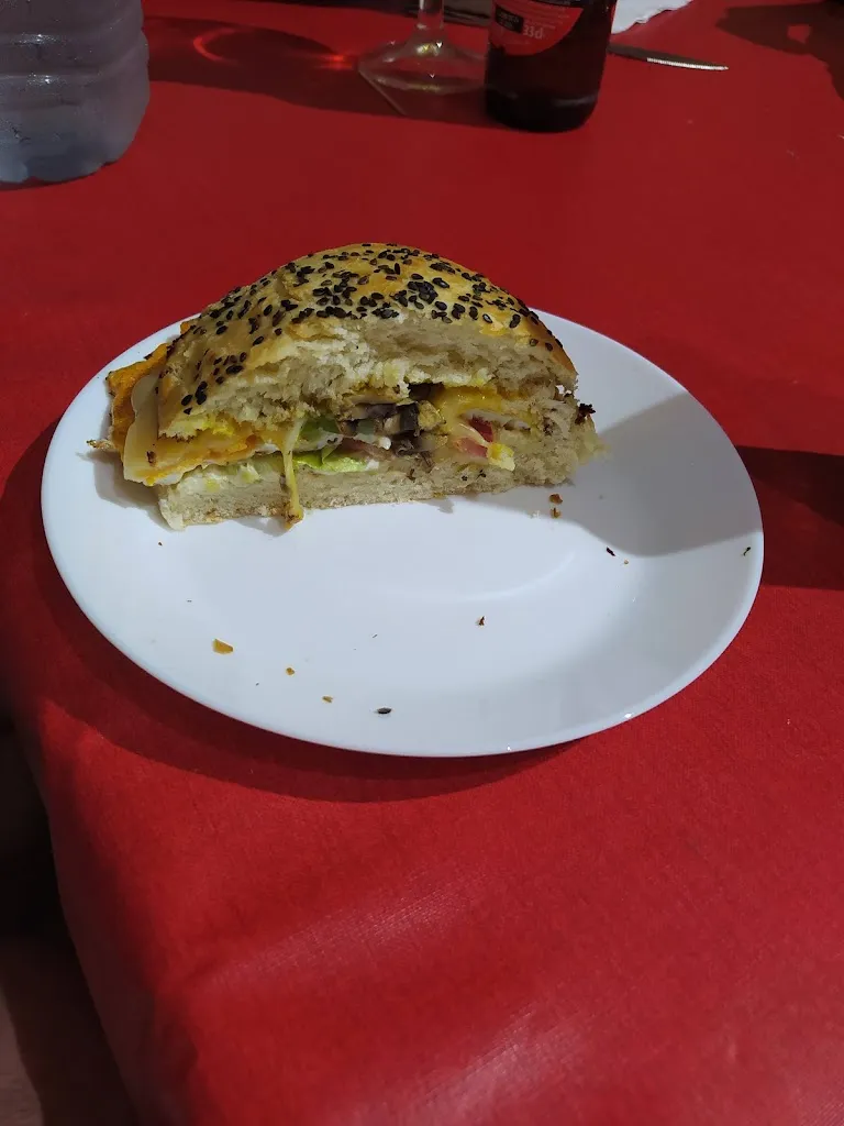 Laura ParMin_El raconet del prat_Albocàsser_review