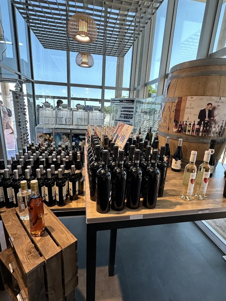 Exit - Área de Servicio restaurant in Gineta La