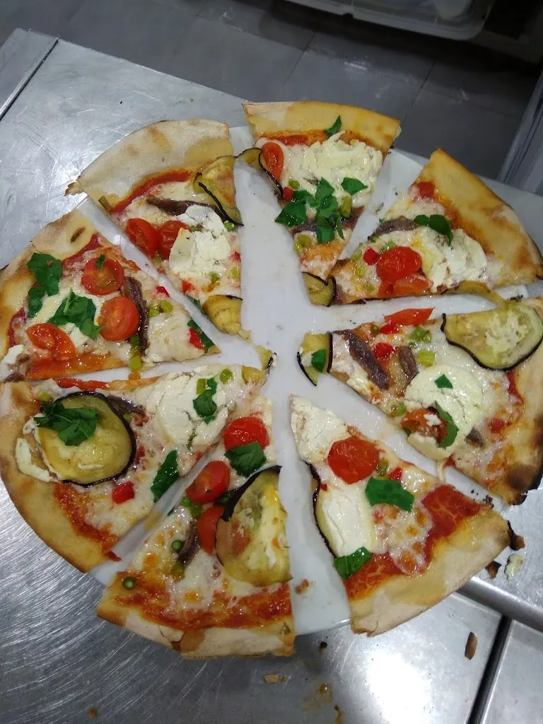 Sos Pizza_Alquerías del Niño Perdido_slider_image_2