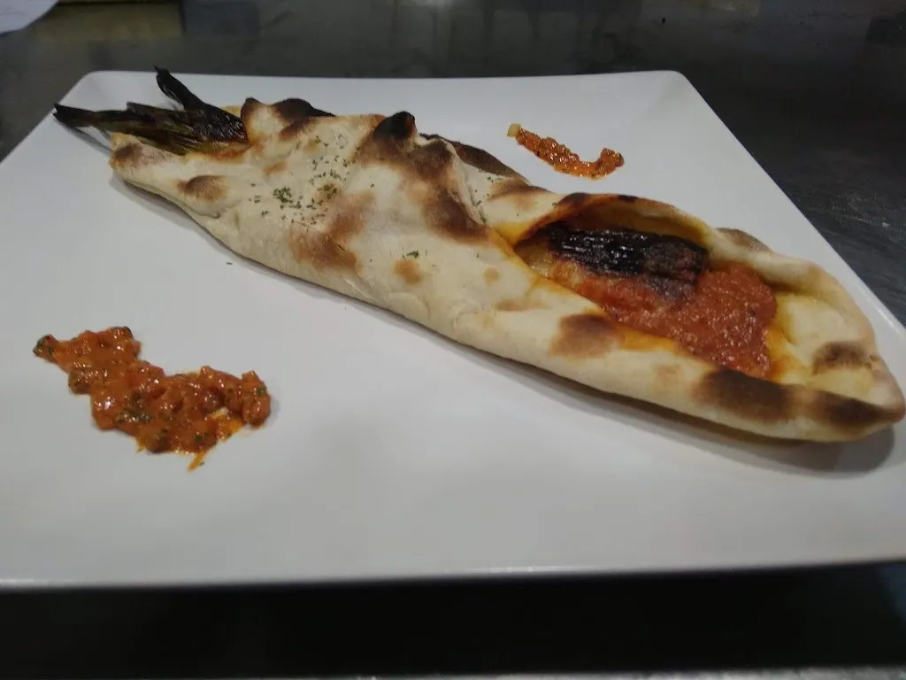 Sos Pizza_Alquerías del Niño Perdido_slider_image_3