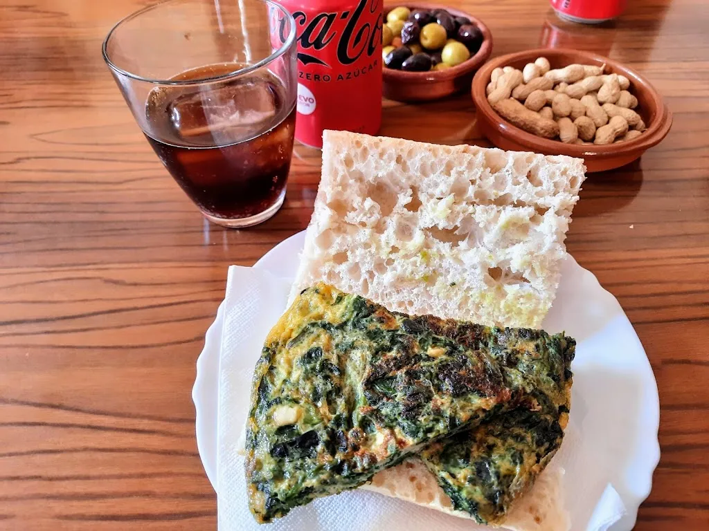 Bar Restaurant Campos_Alquerías del Niño Perdido_slider_image_2