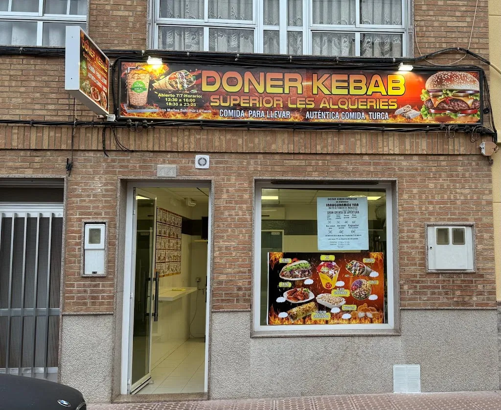 Doner kebab superior les alquerías del niño perdido restaurant in Alquerías del Niño Perdido