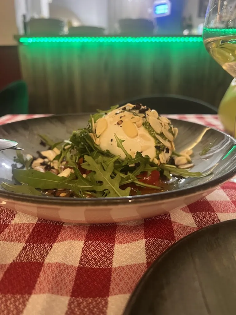 Erika Darbouze_Totò e Peppino_Altura_recensione