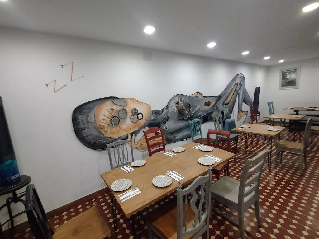 R M L_La Oveja Eléctrica_Torrelavega_review