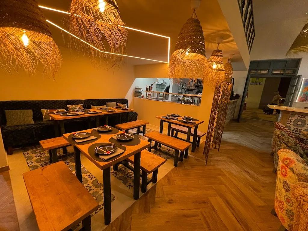 Malquerida Tasca Nipona_Torrelavega_slider_image_1