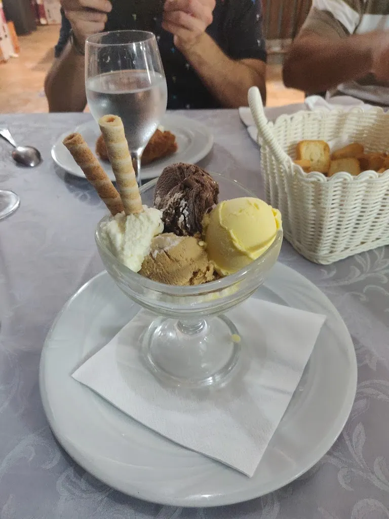 H._Restaurante Villa de Santillana_Torrelavega_review