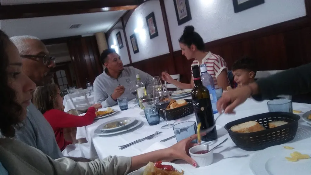 Azucena San Miguel_Lucio_Torrelavega_recensione