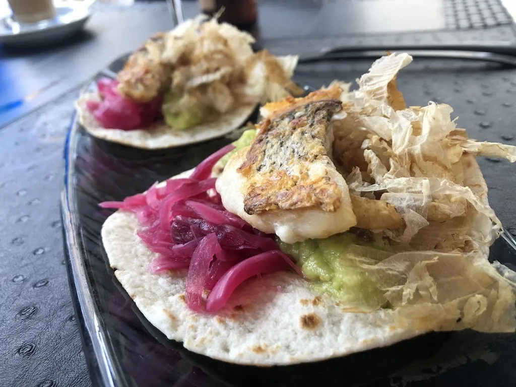 Diana Valentina Hausi-Simon_Nolula_Torrelavega_recensione