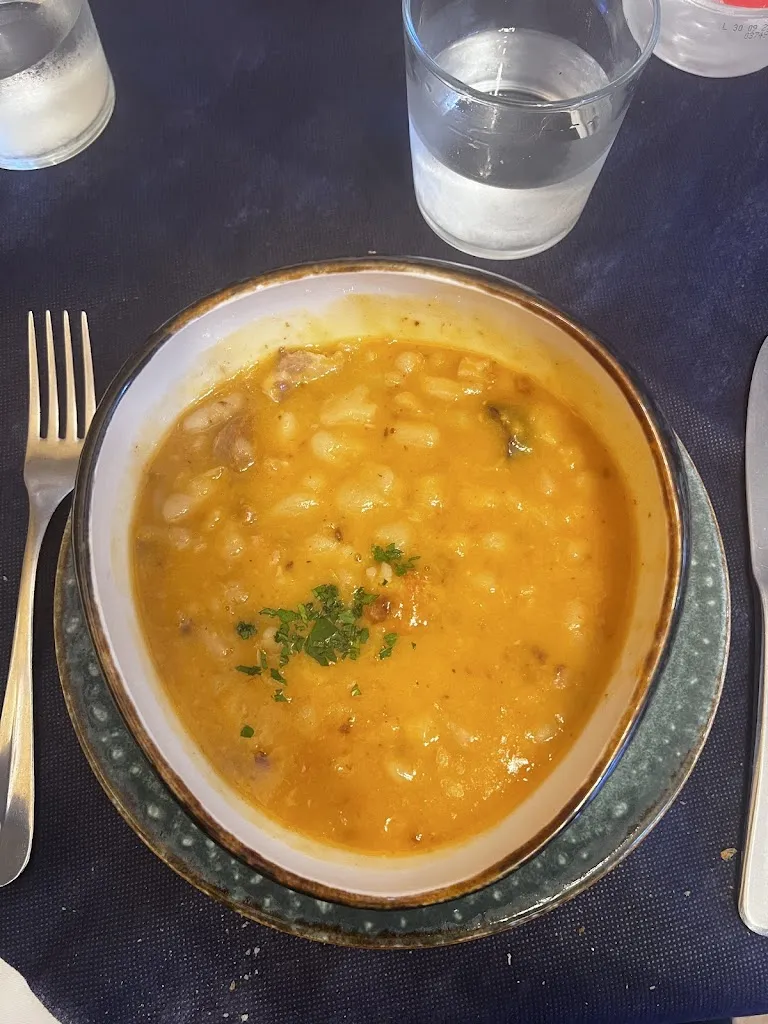 Karen Diosa_CASA TEOFILA_Torrelavega_review