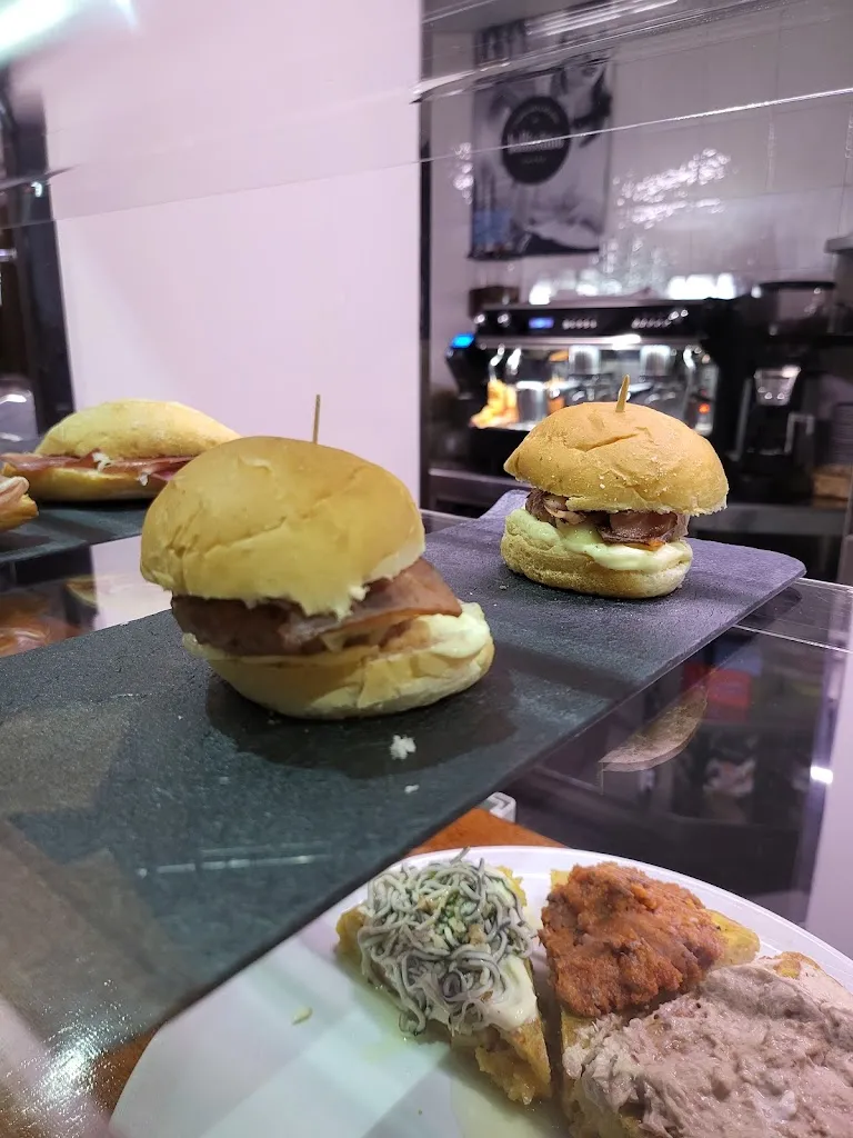 CASA TEOFILA_Torrelavega_slider_image_3