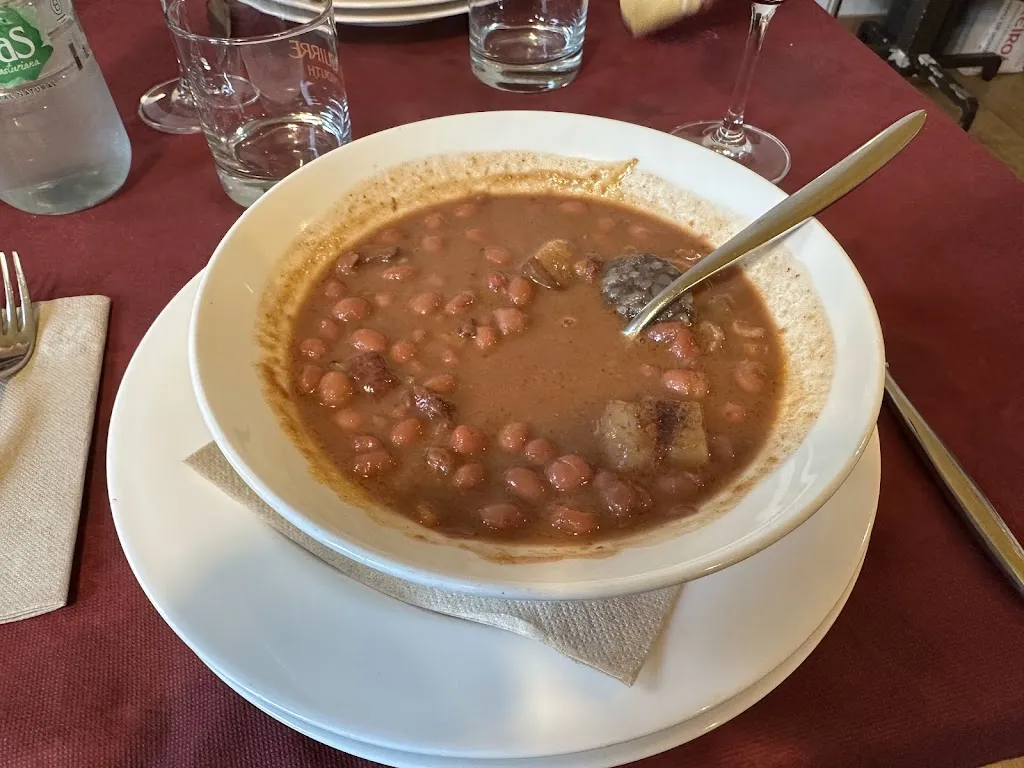 Víctor Espinosa Santiago_La Guarida de Torrelavega_Torrelavega_review