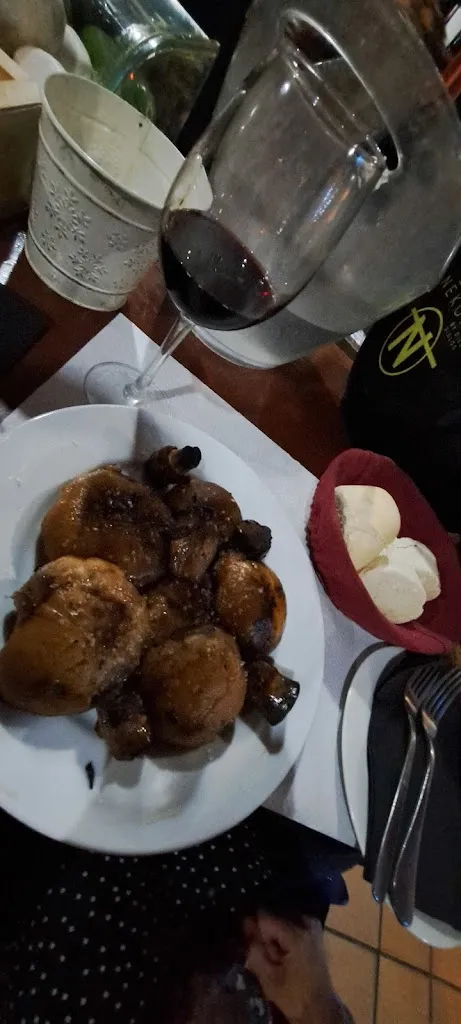 Mark Waves_Vinoteca El Capricho_Torrelavega_review