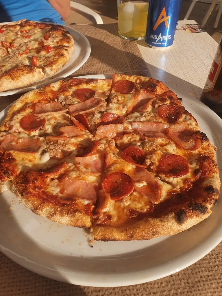 Menu_Pizzeria Mona Pizza_Atzeneta del Maestrat_image_1