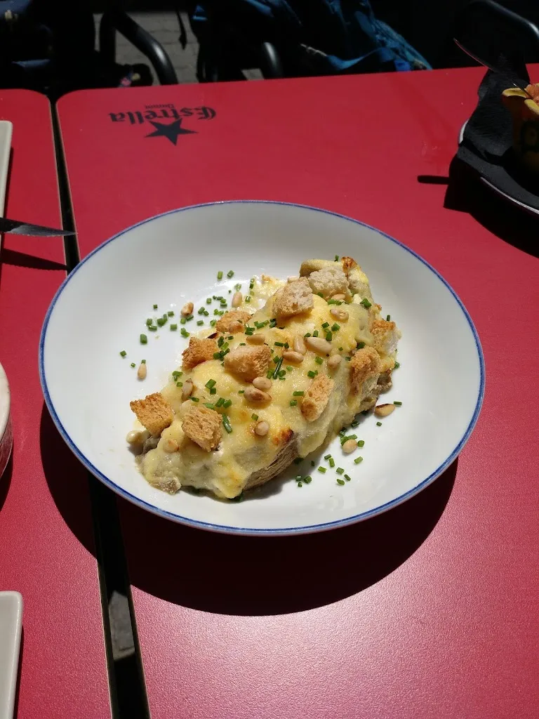 Evgeniya Gutnik_Tasca El Cau_Almenara_recensione